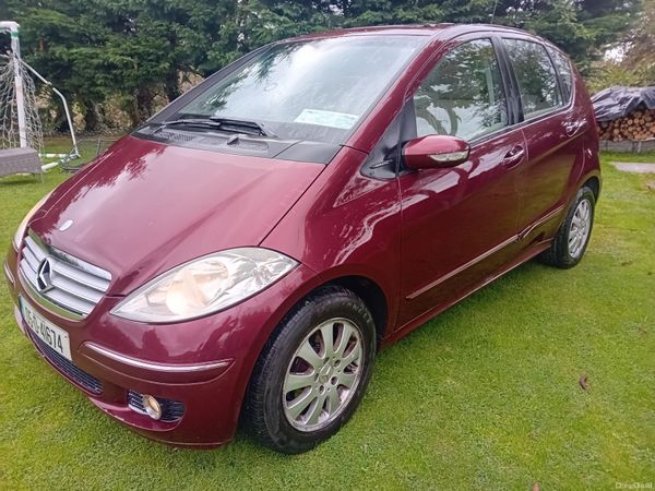 Mercedes-Benz A-Class Hatchback, Petrol, 2005, Red