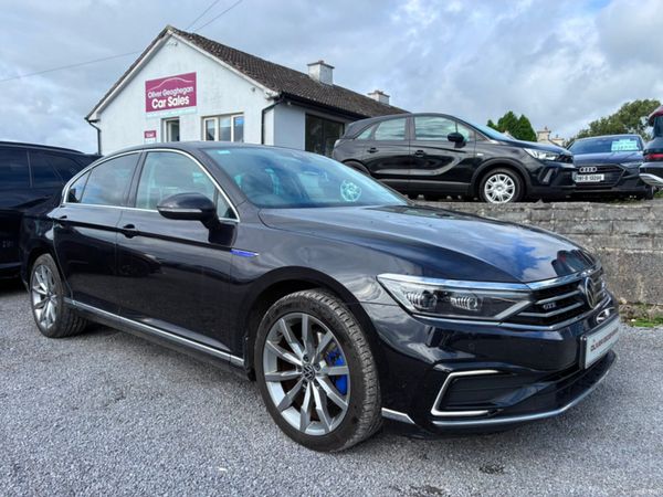 Volkswagen Passat Saloon, Petrol Plug-in Hybrid, 2021, Black
