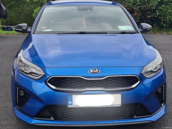 Kia Ceed Hatchback, Petrol, 2019, Blue