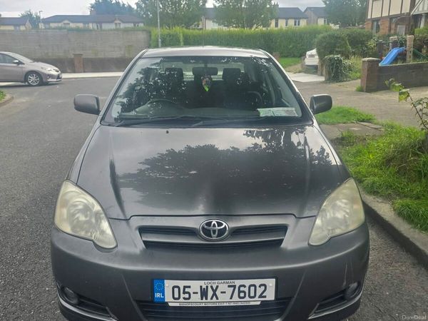 Toyota Corolla Hatchback, Diesel, 2005, Grey