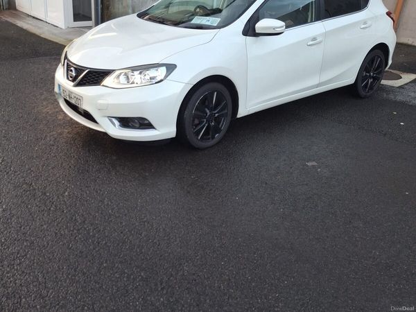 Nissan Pulsar Hatchback, Petrol, 2015, White
