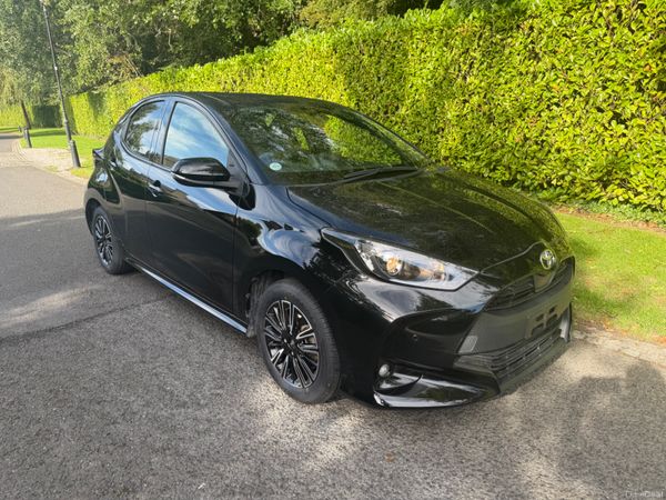 Toyota Yaris Hatchback, Petrol, 2021, Black