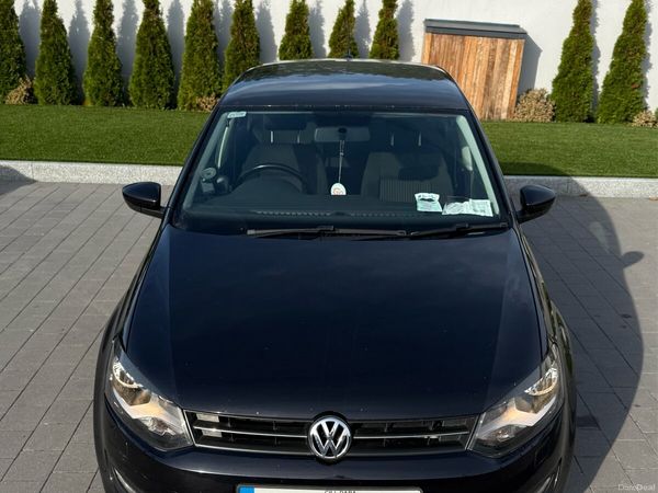 Volkswagen Polo Hatchback, Diesel, 2010, Black