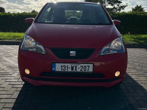 SEAT Mii Hatchback, Petrol, 2013, Red