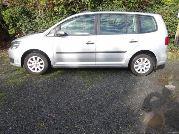 Volkswagen Touran MPV, Diesel, 2014, Silver