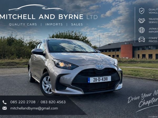 Toyota Yaris Hatchback, Petrol, 2021, Grey