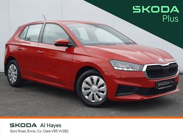 Skoda Fabia Hatchback, Petrol, 2023, Red