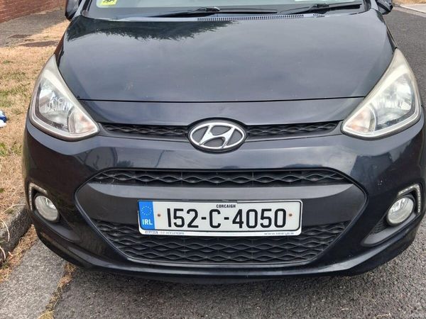 Hyundai i10 Hatchback, Petrol, 2015, Black