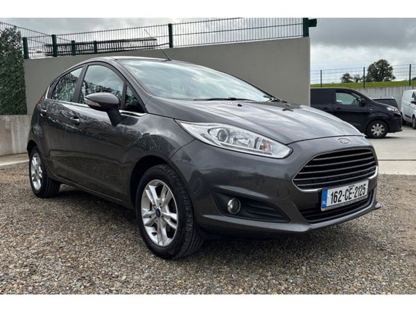 Ford Fiesta Hatchback, Petrol, 2016, Grey