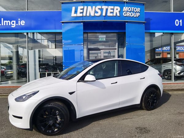 Tesla Model Y MPV, Electric, 2023, White