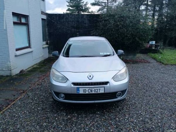 Renault Fluence Saloon, Diesel, 2010, Silver