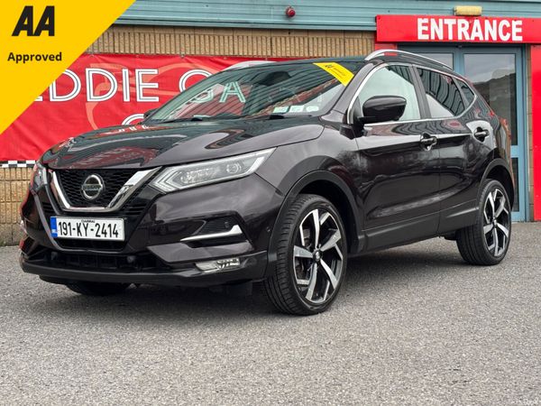 Nissan Qashqai Hatchback, Diesel, 2019, Black