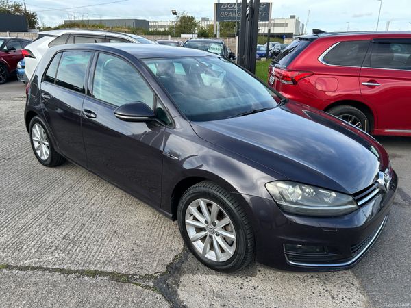 Volkswagen Golf Hatchback, Petrol, 2015, Grey