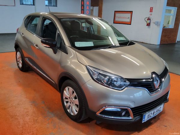 Renault Captur Hatchback, Diesel, 2016, Brown