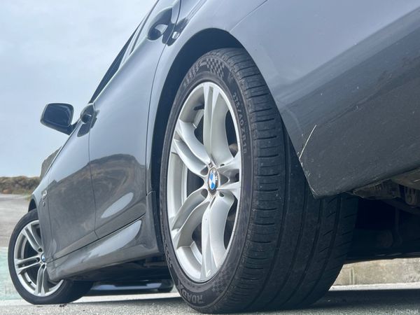 BMW 5-Series Estate, Diesel, 2011, Grey