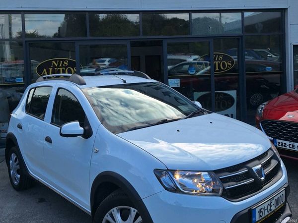 Dacia Sandero Stepway SUV, Petrol, 2015, White