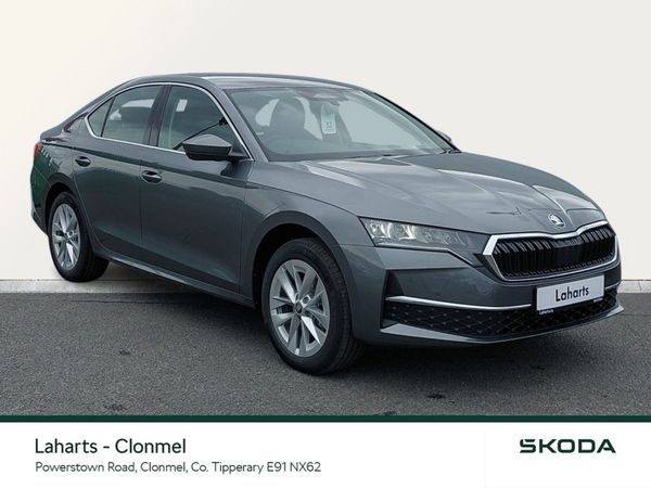 Skoda Octavia Saloon, Diesel, 2026, Grey