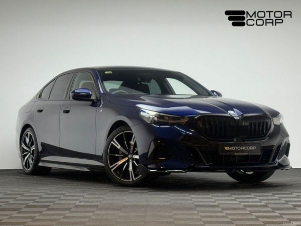 BMW 5-Series Saloon, Petrol Plug-in Hybrid, 2026, Blue
