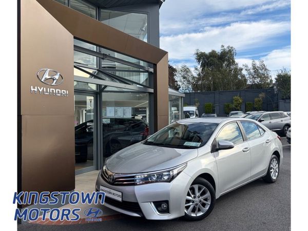 Toyota Corolla Saloon, Diesel, 2016, Grey