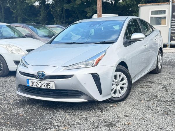 Toyota Prius Hatchback, Petrol Hybrid, 2020, Silver