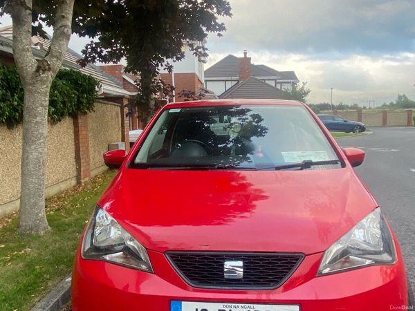 SEAT Mii Hatchback, Petrol, 2012, Red