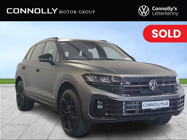 Volkswagen Touareg SUV, Petrol Plug-in Hybrid, 2025, Grey