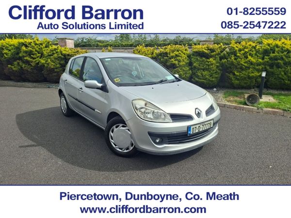 Renault Clio Hatchback, Petrol, 2007, Silver