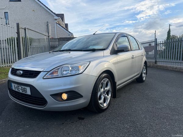 Ford Focus Hatchback, Diesel, 2011, Silver