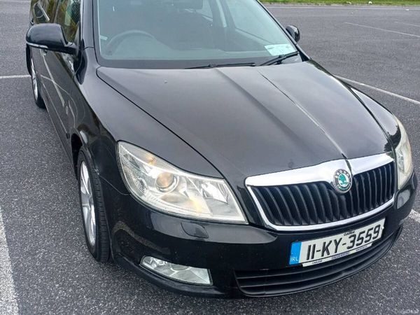 Skoda Octavia Hatchback, Diesel, 2011, Black