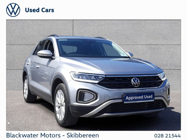 Volkswagen T-Roc SUV, Petrol, 2024, Grey