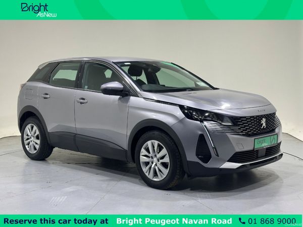 Peugeot 2008 MPV, Petrol, 2022, Grey