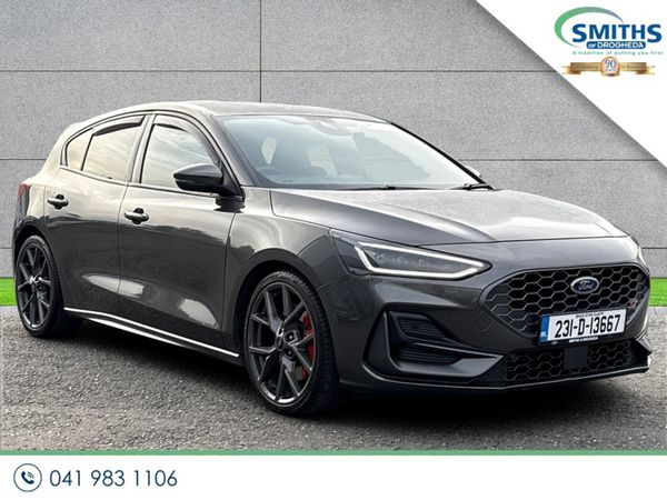 Ford Focus Hatchback, Petrol, 2023, Grey