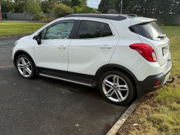 Opel Mokka SUV, Diesel, 2016, White