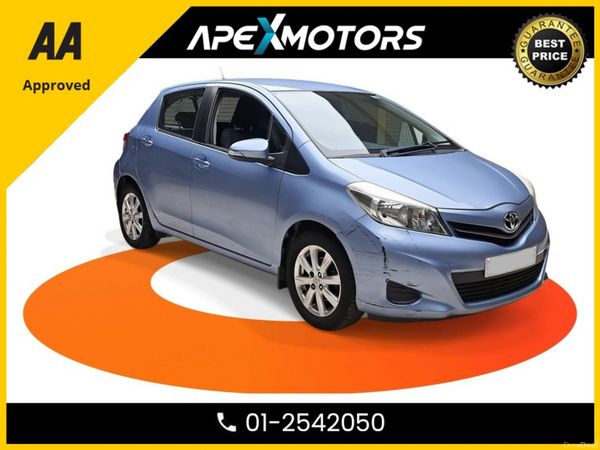 Toyota Yaris Hatchback, Petrol, 2013, Blue