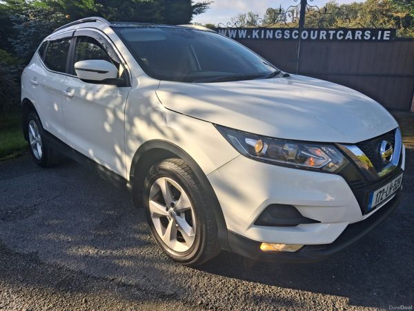 Nissan Qashqai SUV, Diesel, 2017, White