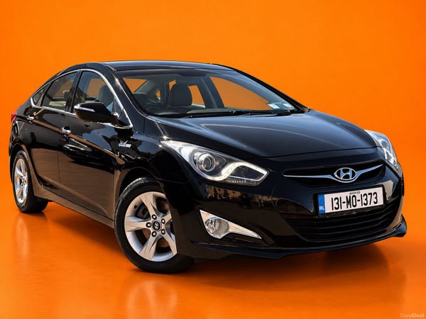Hyundai i40 Saloon, Diesel, 2013, Black