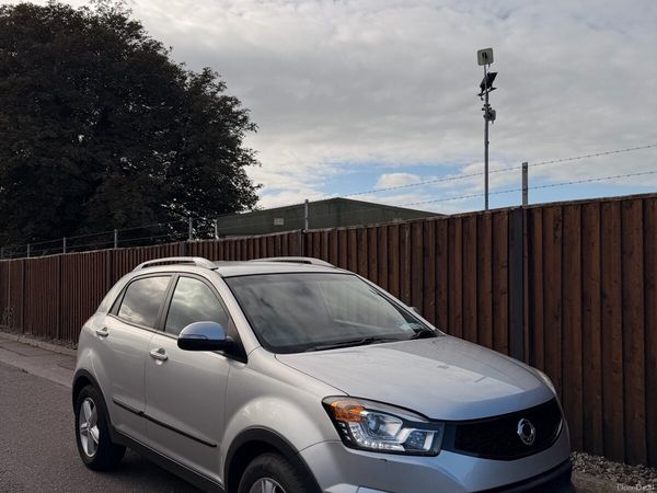 SsangYong Korando SUV, Diesel, 2015, Silver