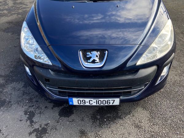 Peugeot 308 Hatchback, Diesel, 2009, Blue