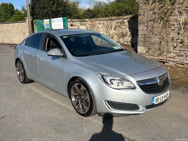Vauxhall Insignia Hatchback, Diesel, 2016, Silver