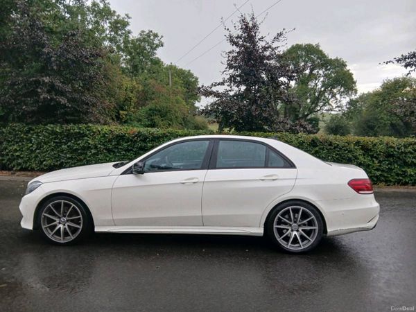 Mercedes-Benz E-Class Saloon, Diesel, 2016, White