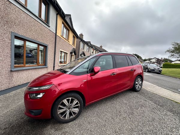 Citroen C4 Hatchback, Diesel, 2015, Red
