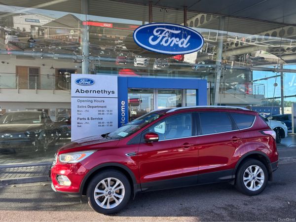 Ford Kuga Hatchback, Diesel, 2017, Red
