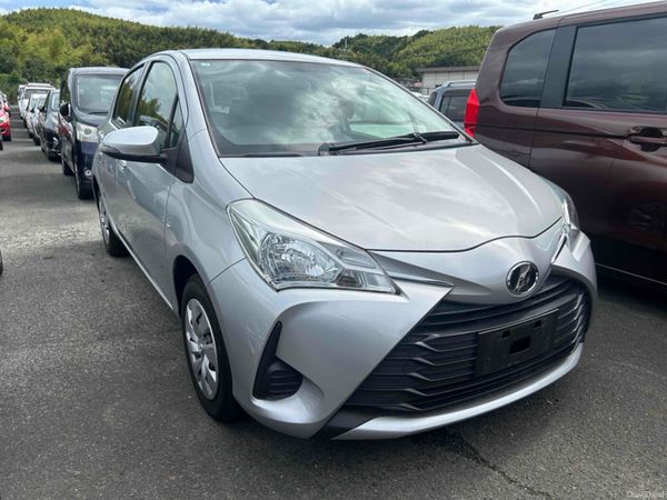 Toyota Vitz Hatchback, Petrol, 2018, Silver