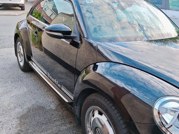 Volkswagen Beetle Convertible, Diesel, 2015, Black