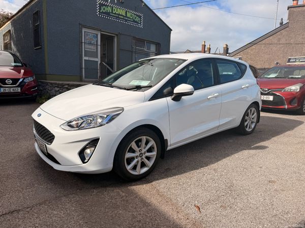 Ford Fiesta Hatchback, Petrol, 2018, White
