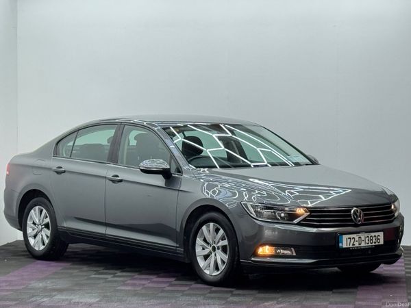 Volkswagen Passat Saloon, Diesel, 2017, Grey