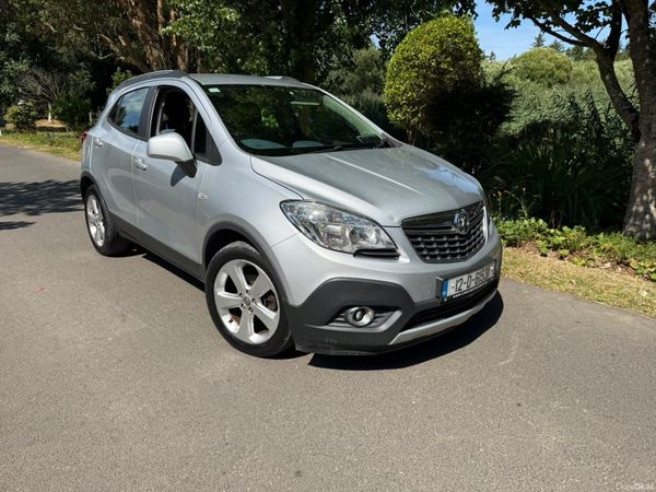 Vauxhall Mokka Hatchback, Petrol, 2012, Silver