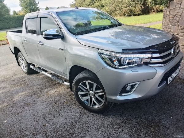 Toyota Hilux Pick Up, Diesel, 2017, Silver