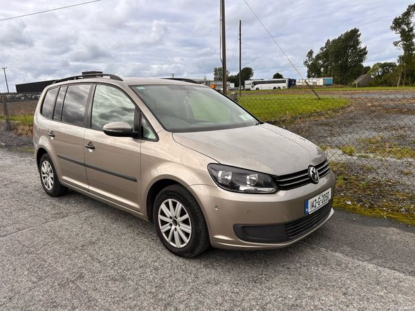 Volkswagen Touran MPV, Diesel, 2014, Beige