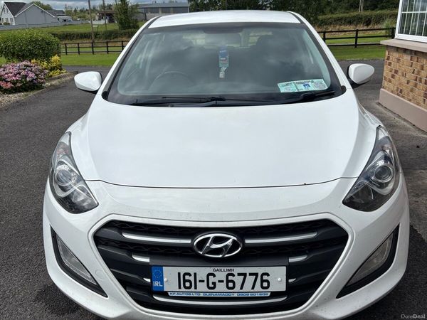 Hyundai i30 Hatchback, Diesel, 2016, White